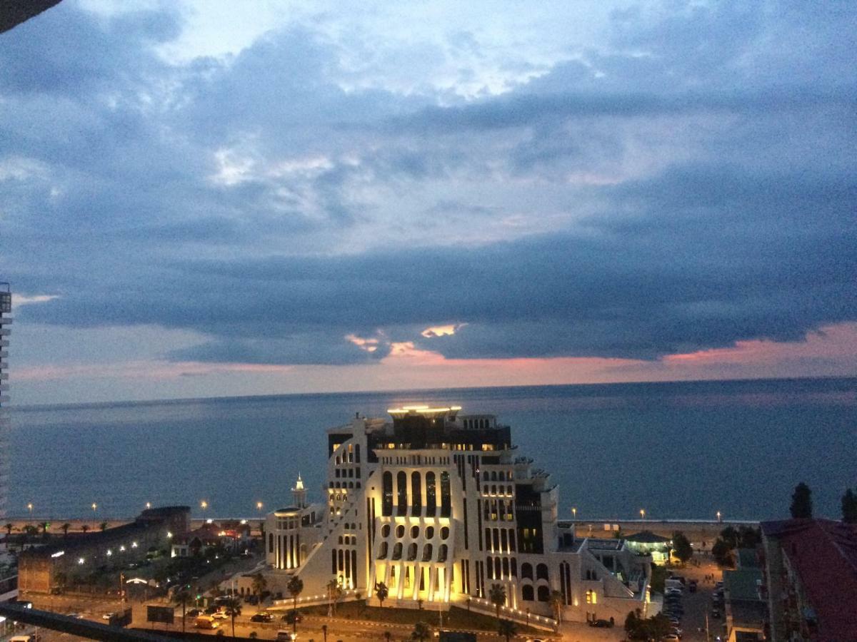 Apartment Black Sea Side Batumi Exterior photo